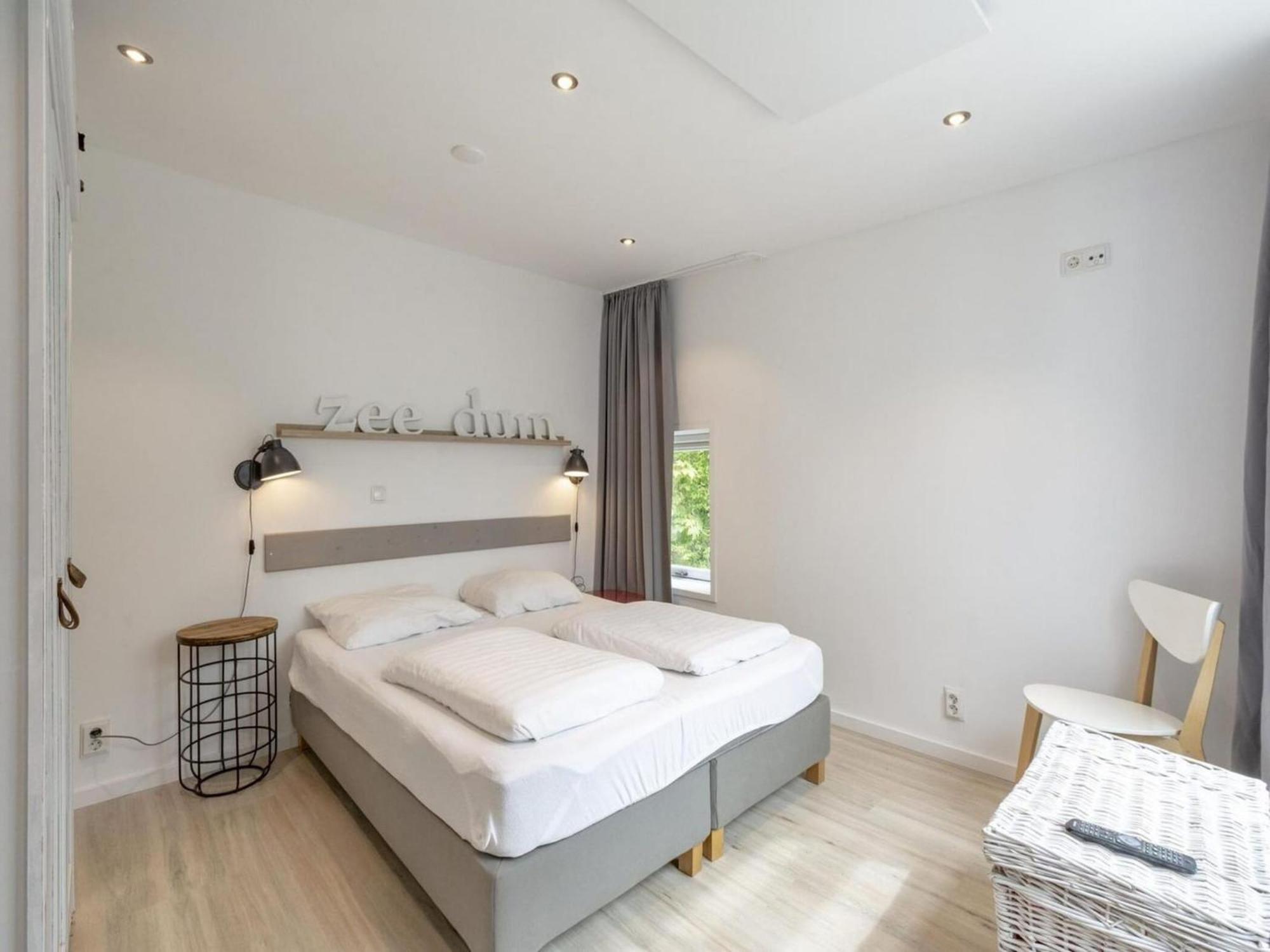 Holiday Home With Fabulous Garden Sint Maartensvlotbrug 外观 照片